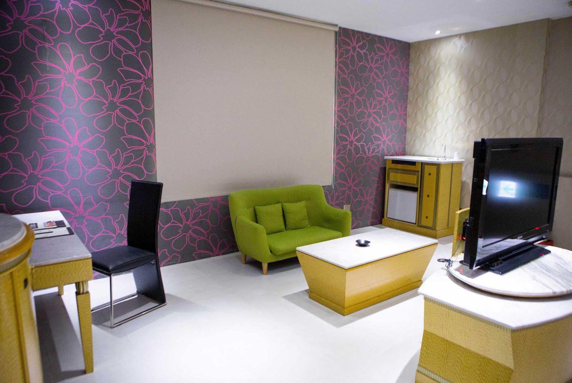 All-Ur Boutique Motel-Jhu Shan Branch Zhushan Luaran gambar